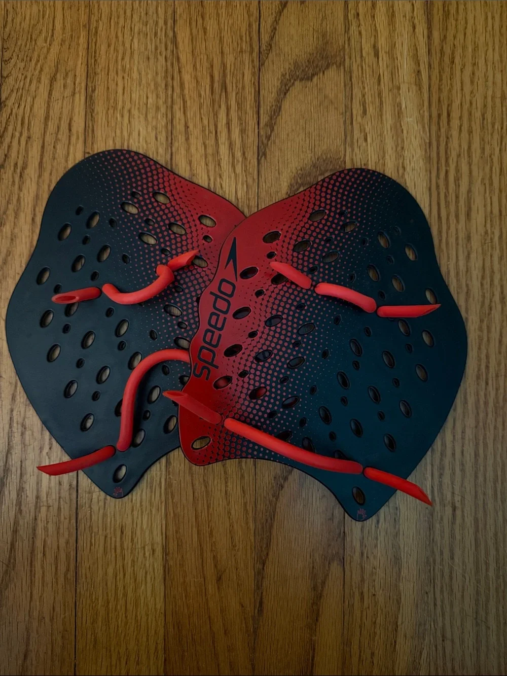 Speedo Black and Red Swim Hand Paddles Med
